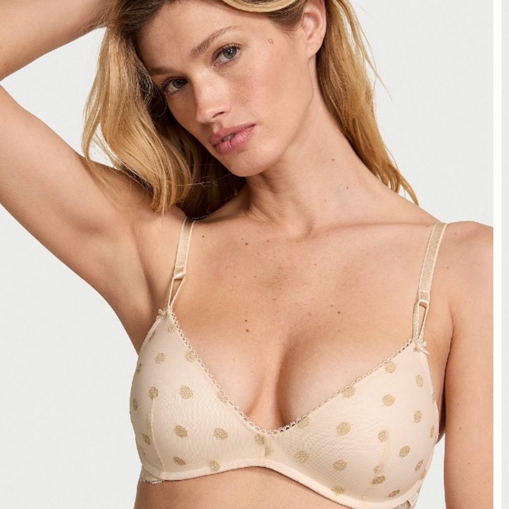 ✨Victoria’s Secret Sheer Heritage Shimmer Dot wireless push up bra sz 36D NWT